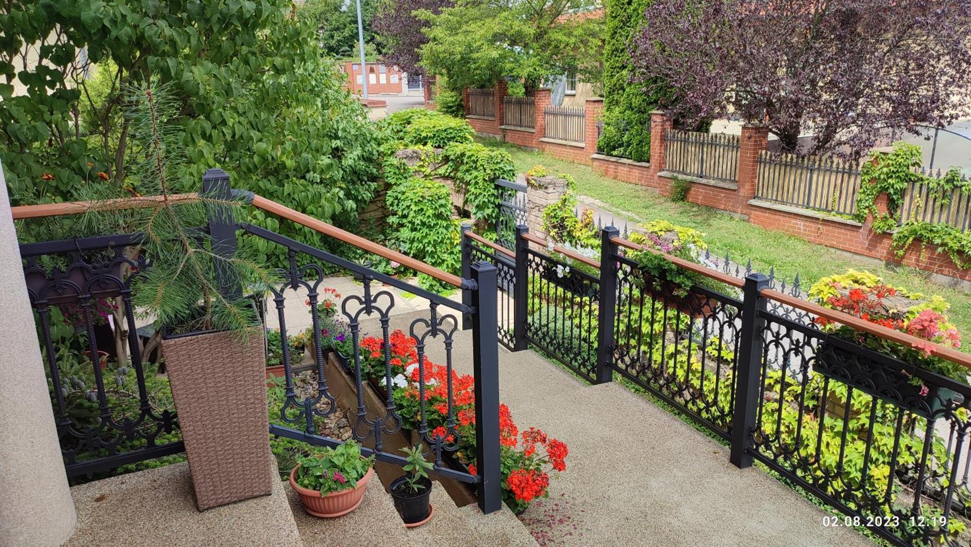 Villa Homestay Nad Helmrovkou Praga Zewnętrze zdjęcie